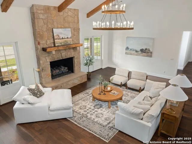 862 Grape Creek Road Fredericksburg, TX 78624