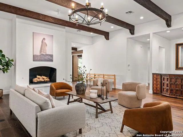 862 Grape Creek Road Fredericksburg, TX 78624