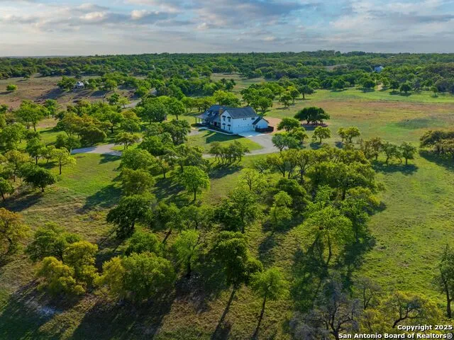 862 Grape Creek Road Fredericksburg, TX 78624