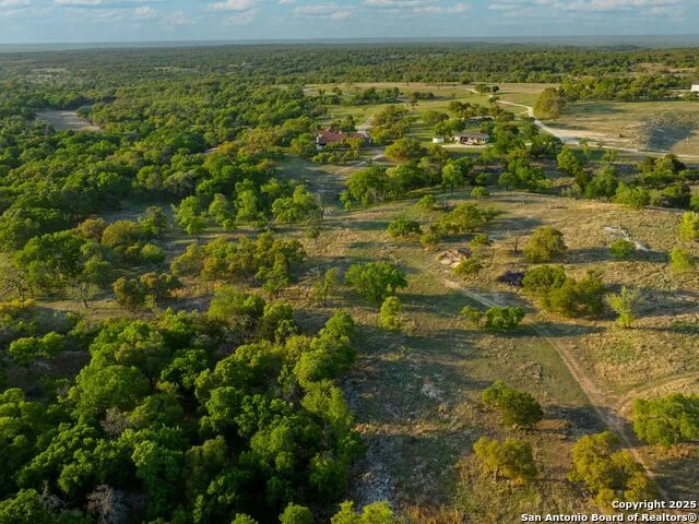 862 Grape Creek Road Fredericksburg, TX 78624