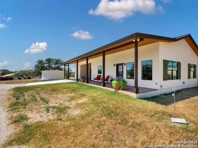 862 Grape Creek Road Fredericksburg, TX 78624