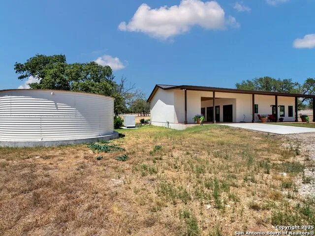 862 Grape Creek Road Fredericksburg, TX 78624