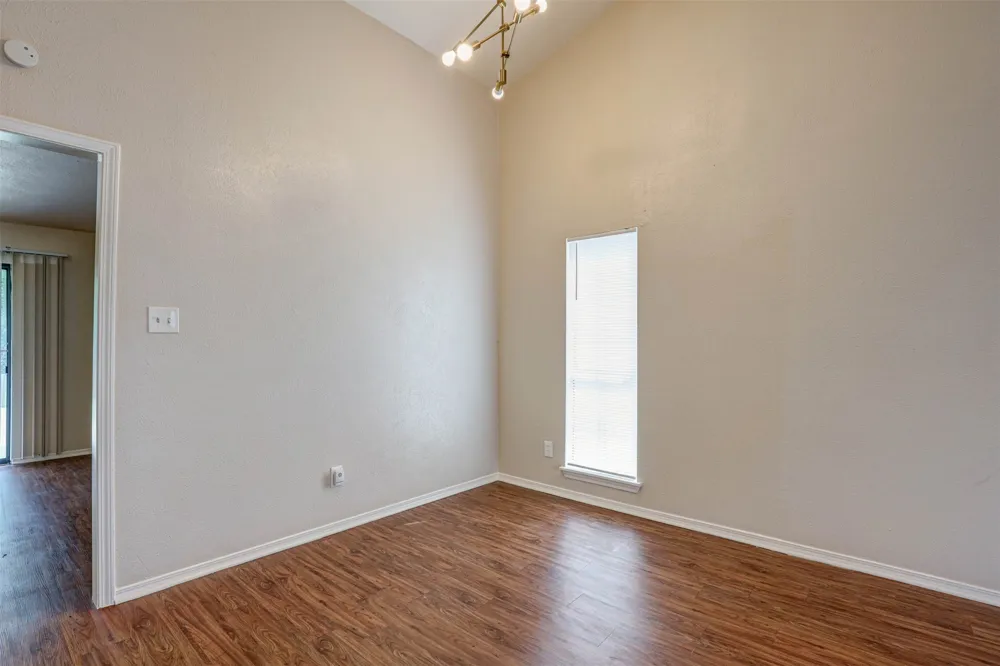 620 Nora Lane DeSoto, TX 75115