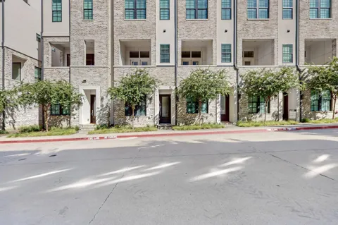 638 Dalton Lane #802