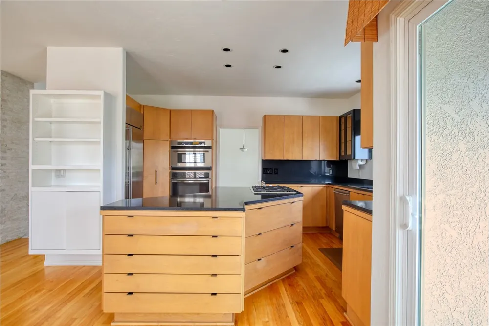 34 El Viento Pismo Beach, CA 93449