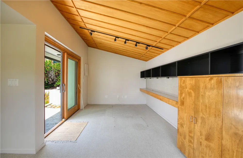 34 El Viento Pismo Beach, CA 93449