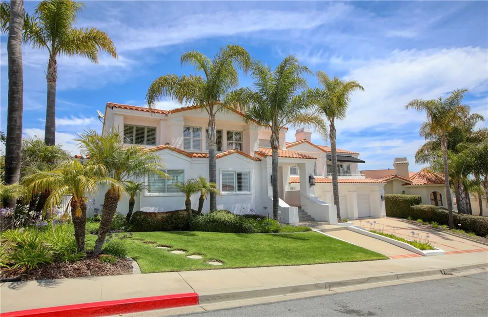 34 El Viento Pismo Beach, CA 93449
