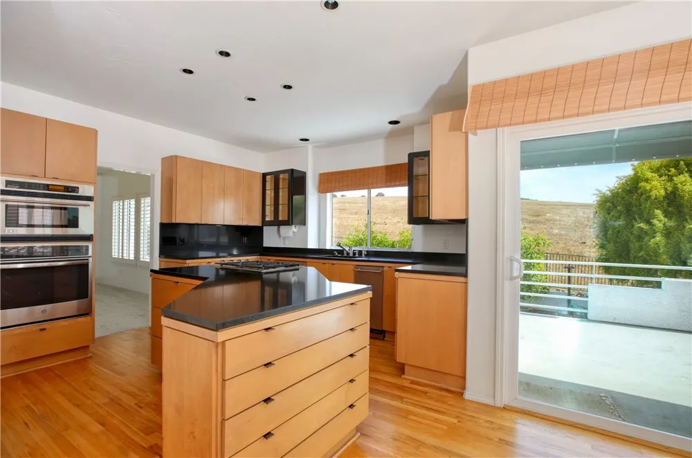 34 El Viento Pismo Beach, CA 93449