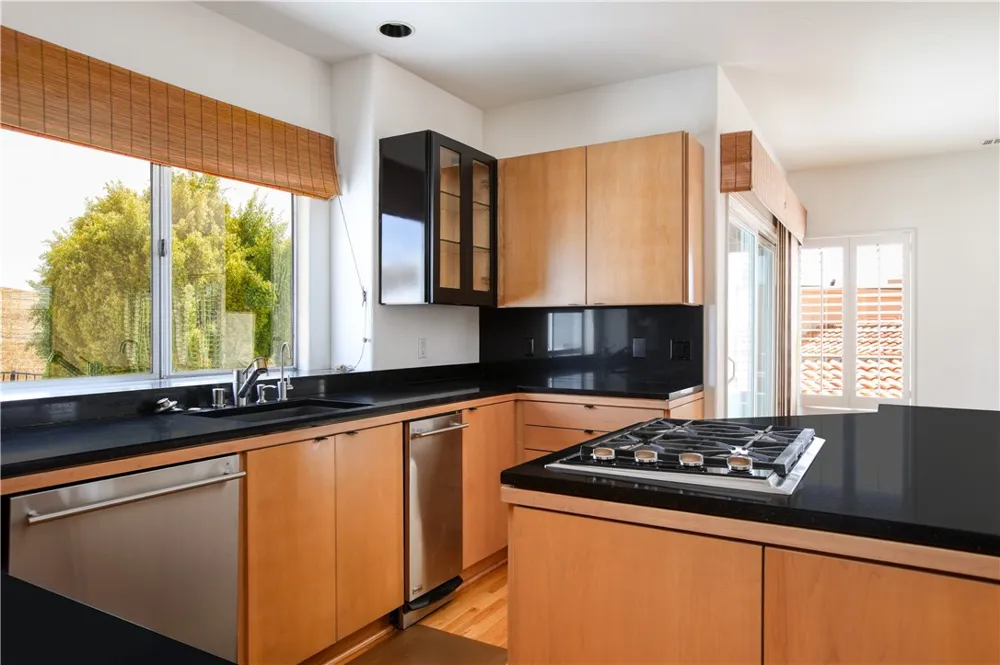 34 El Viento Pismo Beach, CA 93449