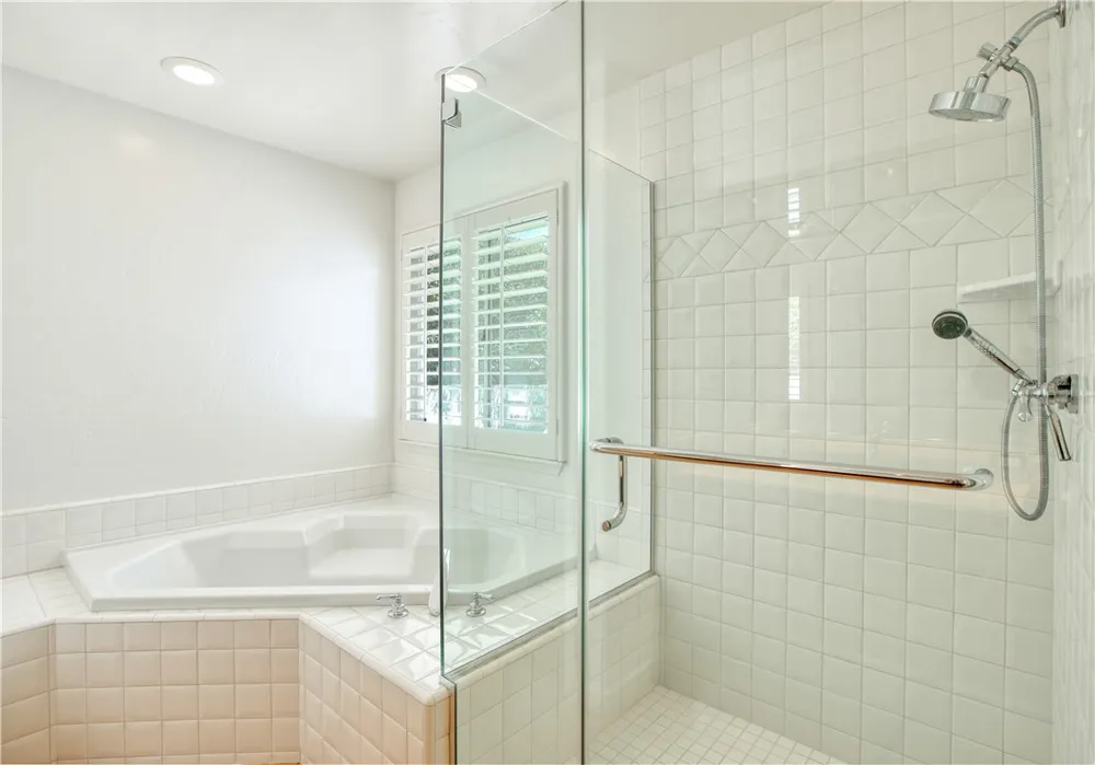 34 El Viento Pismo Beach, CA 93449