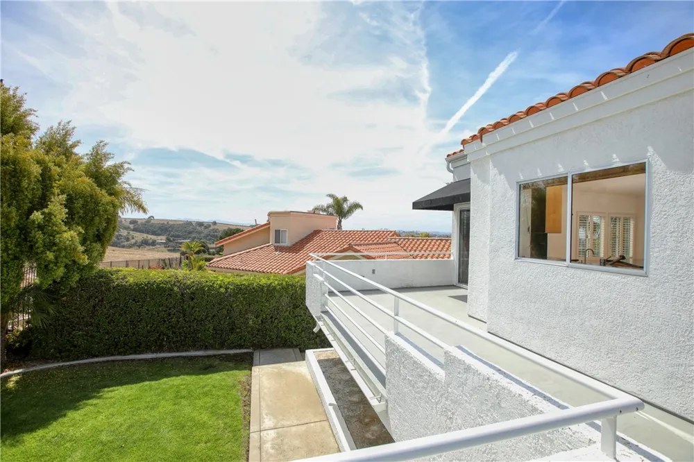 34 El Viento Pismo Beach, CA 93449
