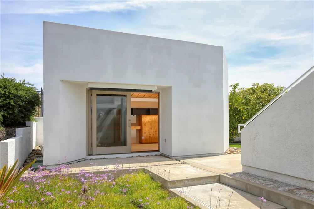 34 El Viento Pismo Beach, CA 93449