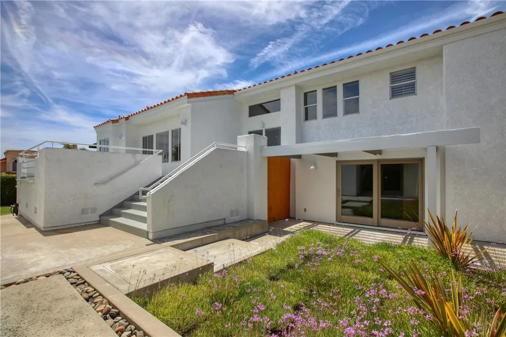 34 El Viento Pismo Beach, CA 93449