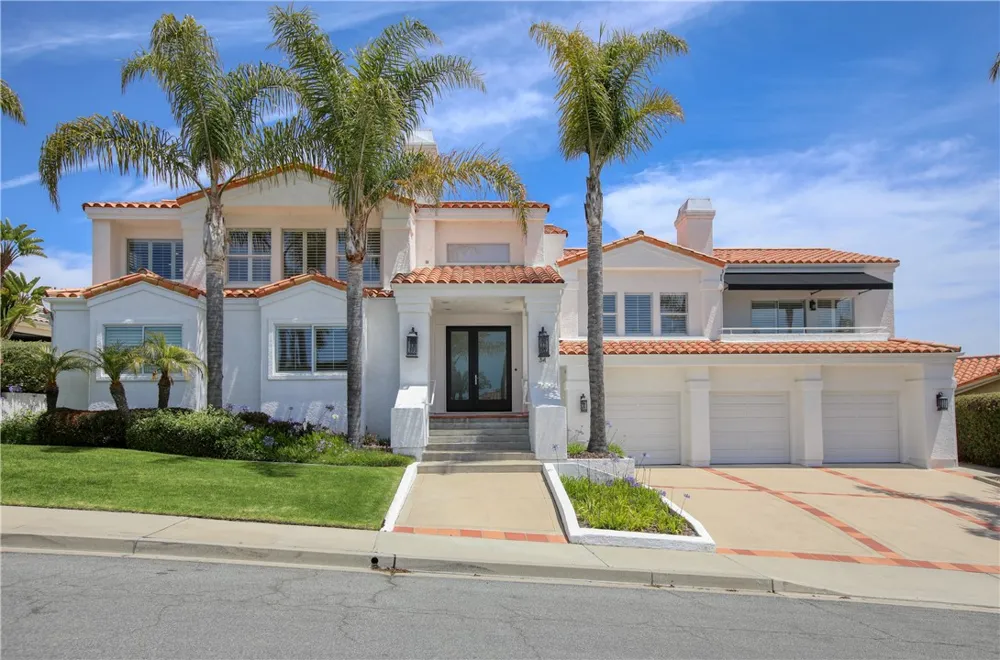 34 El Viento Pismo Beach, CA 93449