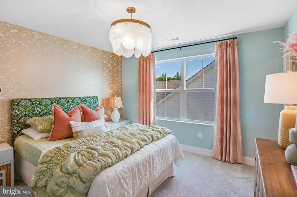 10109 SHENANDOAH LANE White Plains, MD 20695
