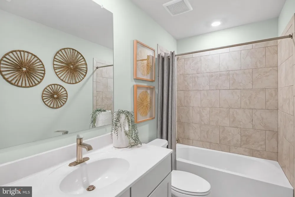 10109 SHENANDOAH LANE White Plains, MD 20695