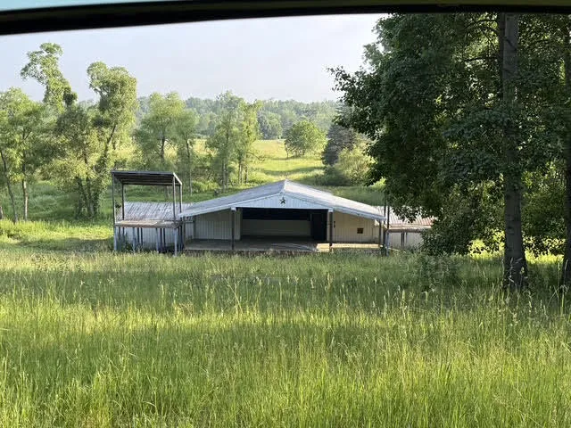E M-79 Nashville, MI 49073