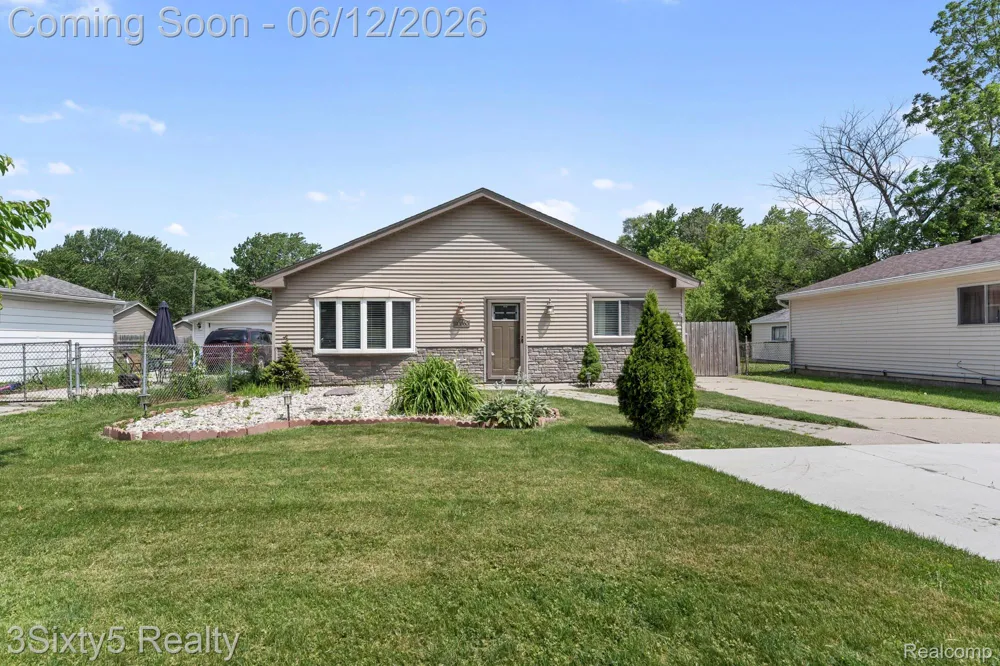 20060 Koths Street Taylor City, MI 48180