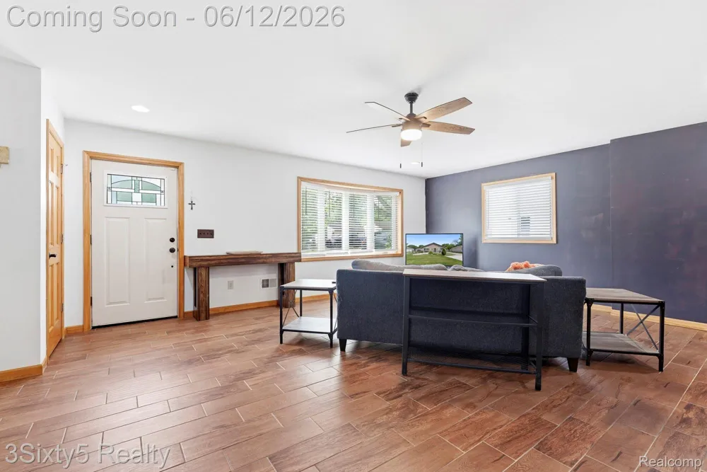 20060 Koths Street Taylor City, MI 48180