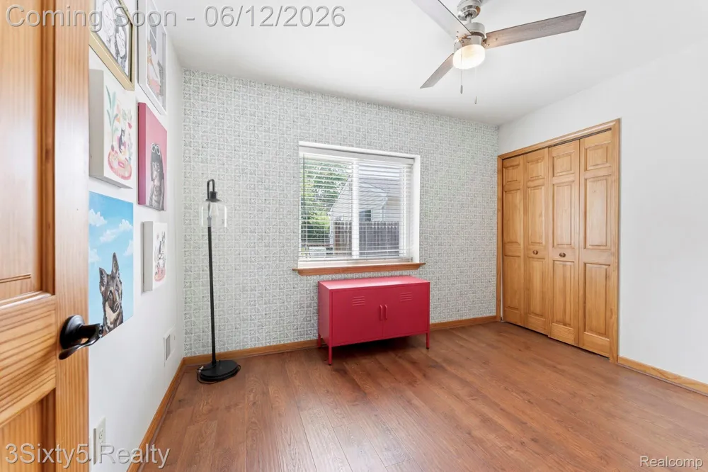 20060 Koths Street Taylor City, MI 48180