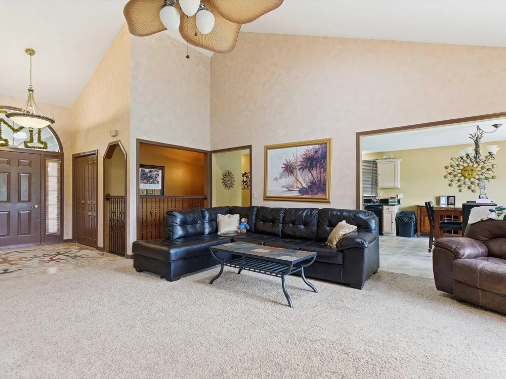 41891 Clinton Pines Drive Clinton Charter Township, MI 48038