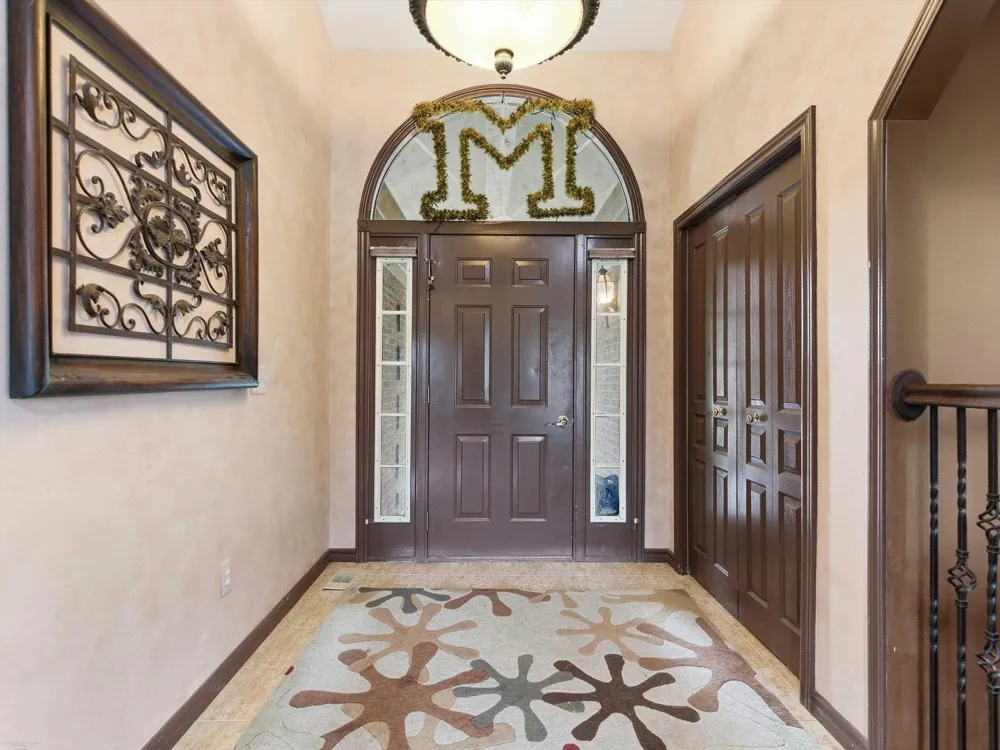 41891 Clinton Pines Drive Clinton Charter Township, MI 48038