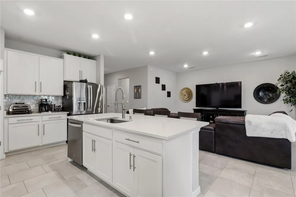 11316 SPOONBILL FLOCK WAY San Antonio, FL 33576