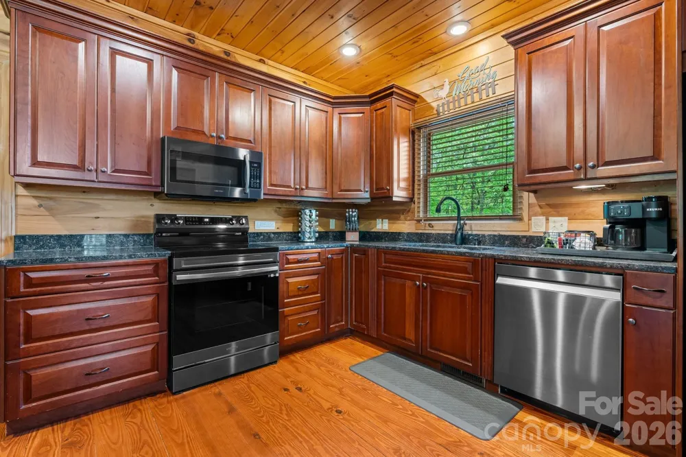 110 Mountain Crest Drive S Marion, NC 28752