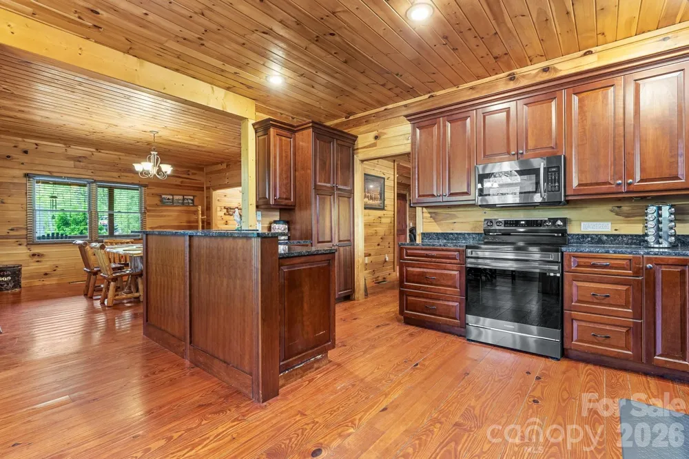 110 Mountain Crest Drive S Marion, NC 28752