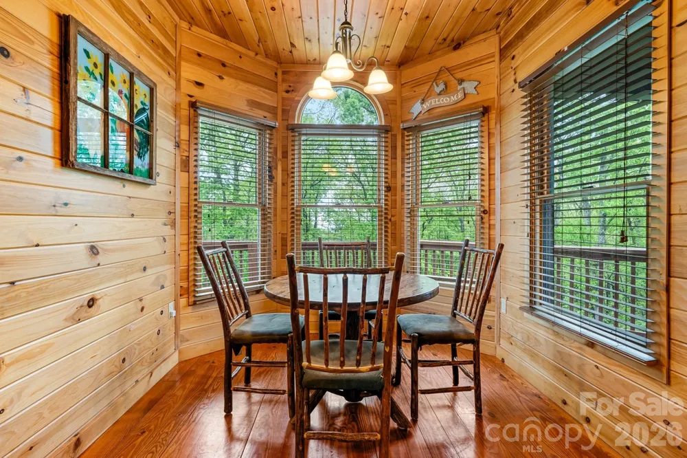 110 Mountain Crest Drive S Marion, NC 28752