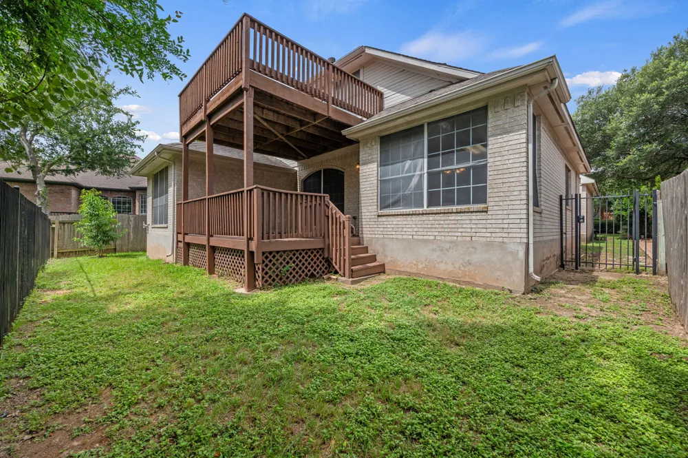 10004 Scull Creek Drive Austin, TX 78730