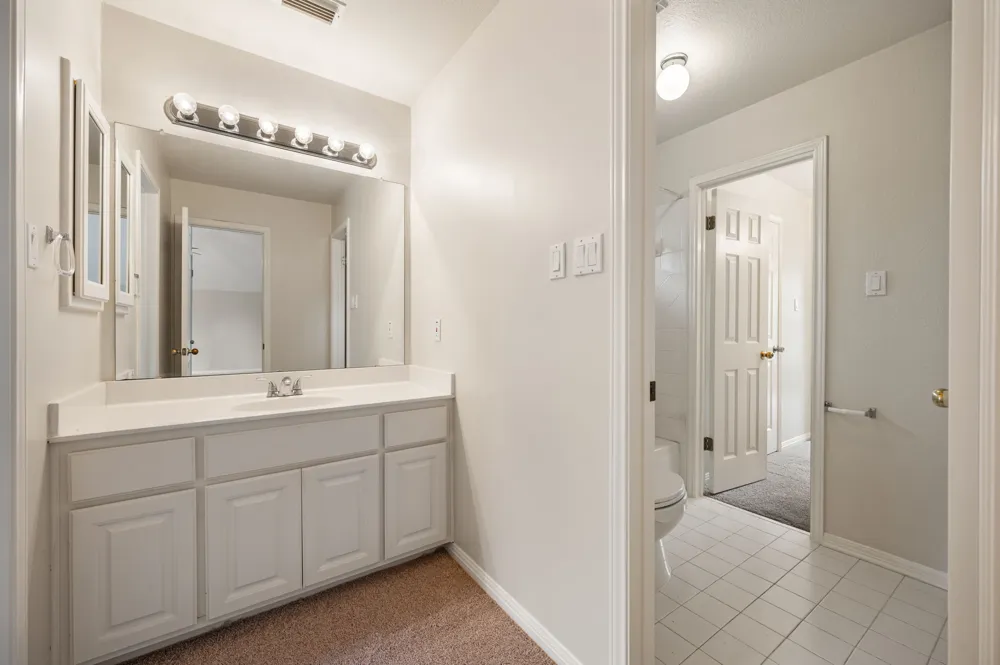 10004 Scull Creek Drive Austin, TX 78730