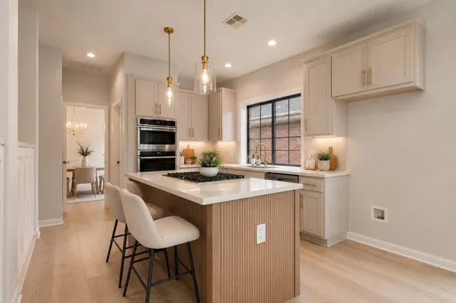 10004 Scull Creek Drive Austin, TX 78730