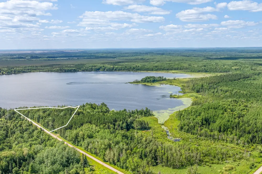 2685 Elliots Lake Road Eveleth, MN 55734