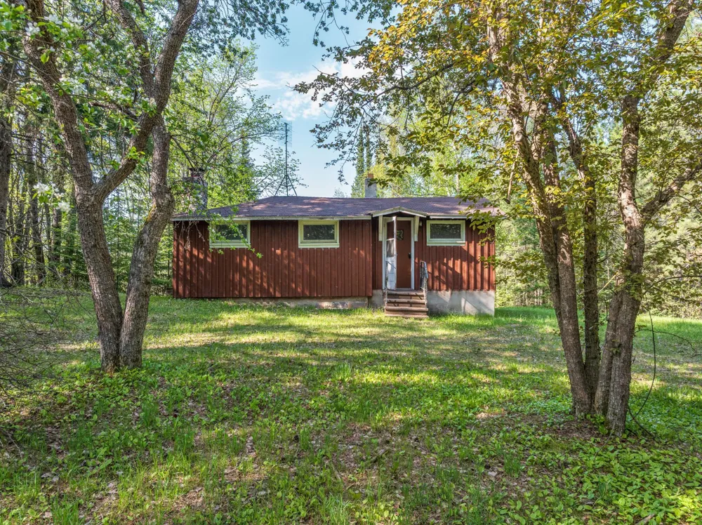 2685 Elliots Lake Road Eveleth, MN 55734