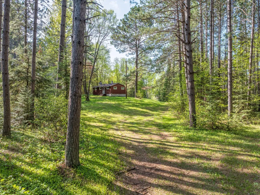 2685 Elliots Lake Road Eveleth, MN 55734
