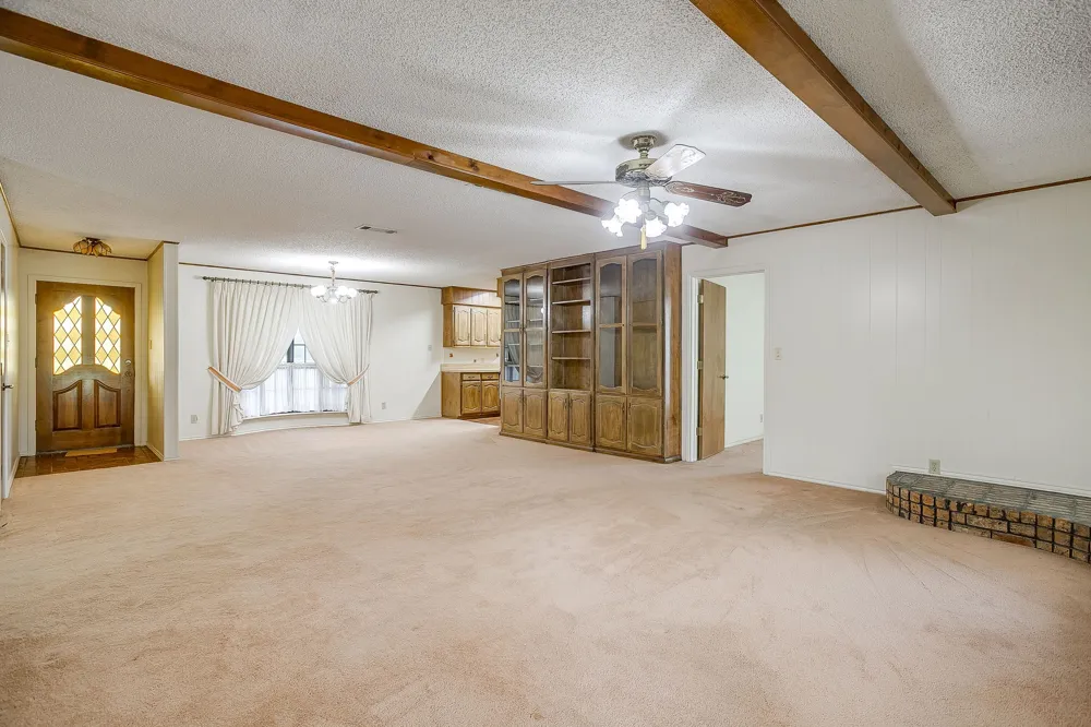 1288 Fm 67 Covington, TX 76636