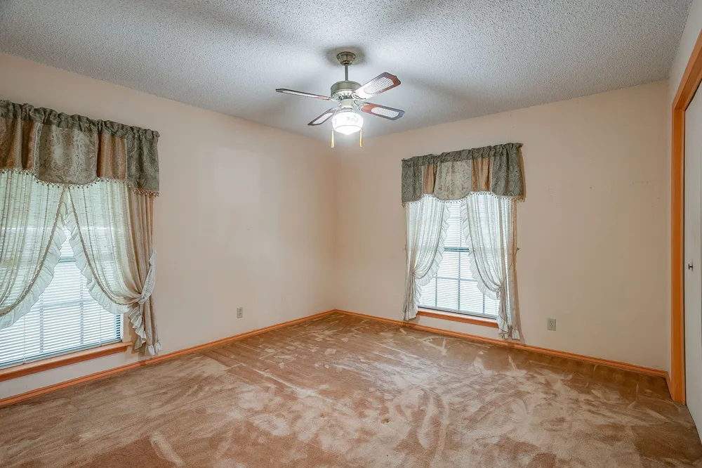 1288 Fm 67 Covington, TX 76636