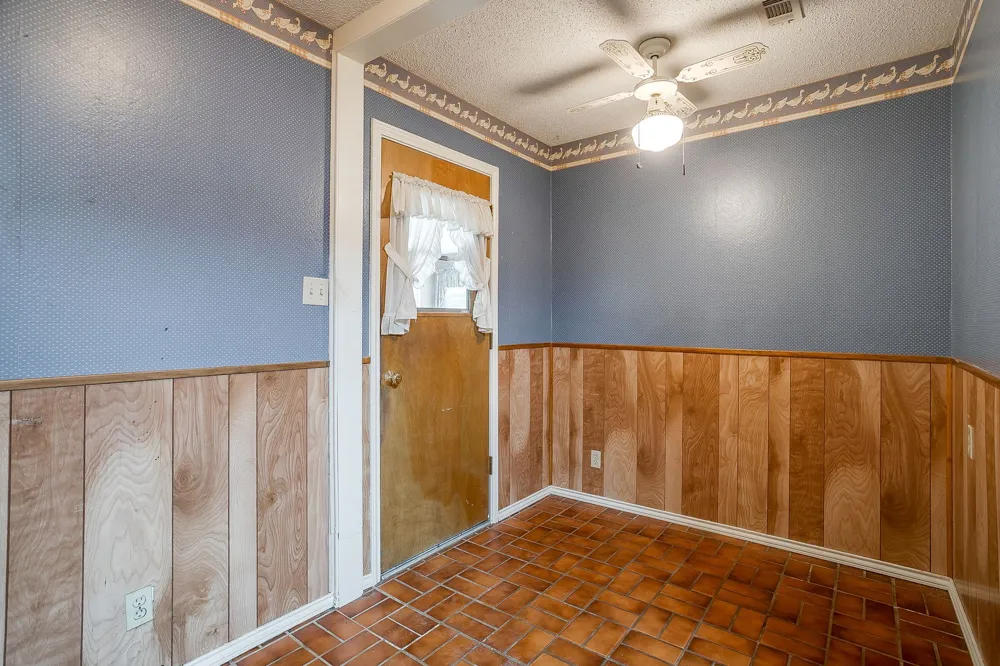 1288 Fm 67 Covington, TX 76636