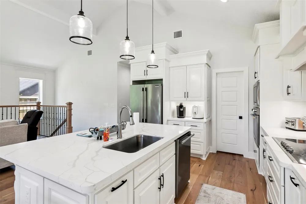175 Vantage Dr Brookeland, TX 75931