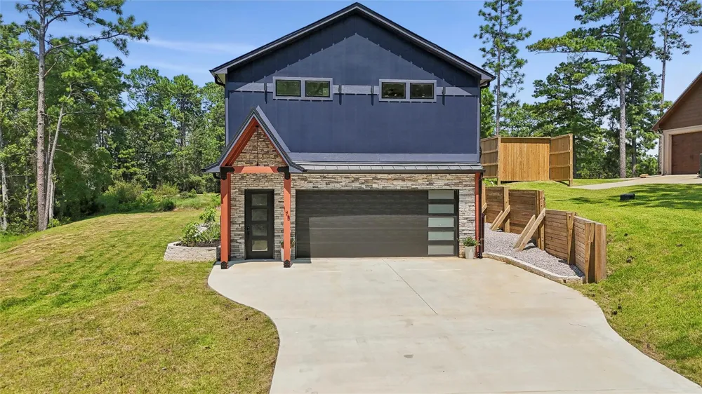 175 Vantage Dr Brookeland, TX 75931