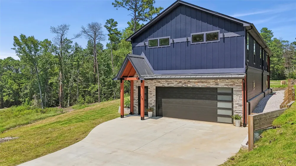 175 Vantage Dr Brookeland, TX 75931