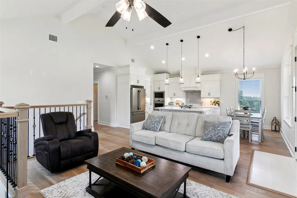 175 Vantage Dr Brookeland, TX 75931