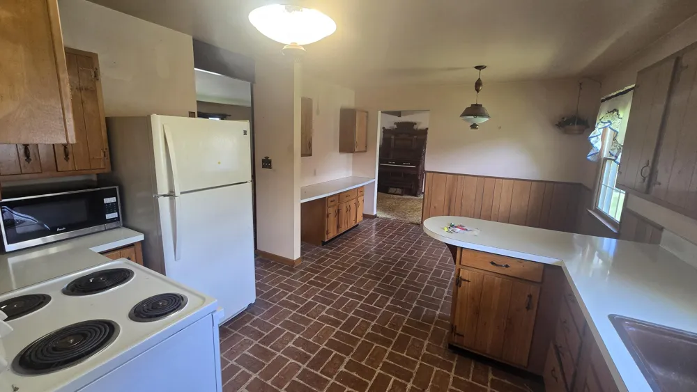 597 Birch Street Manistee City, MI 49660