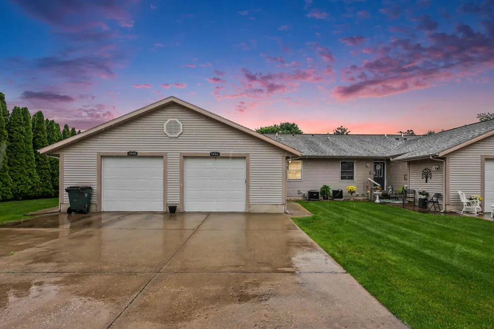 1842 Ruddiman Drive North Muskegon City, MI 49445