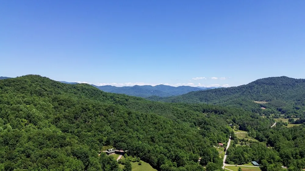 Woodcrest Circle Franklin, NC 28734