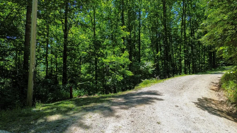 Woodcrest Circle Franklin, NC 28734