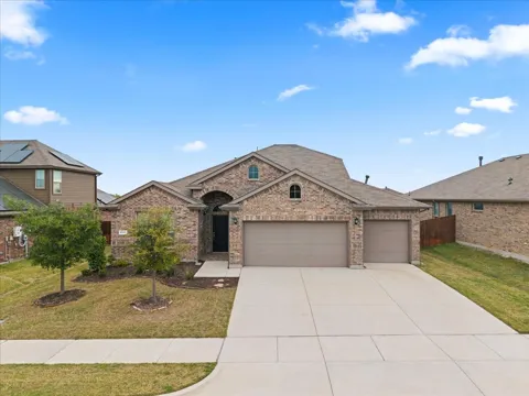 1117 Scotney Lane