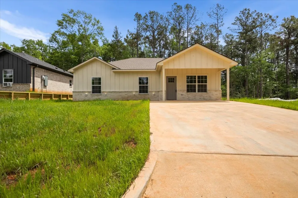 812 Grant Street Jacksonville, TX 75766