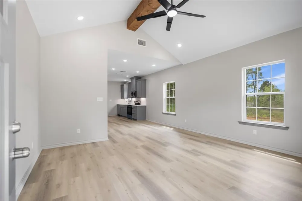 812 Grant Street Jacksonville, TX 75766